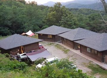 south-korea/gyeonggi-province/attraction/neorigul-culture-village