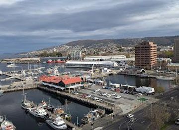australia/hobart/attraction/constitution-dock