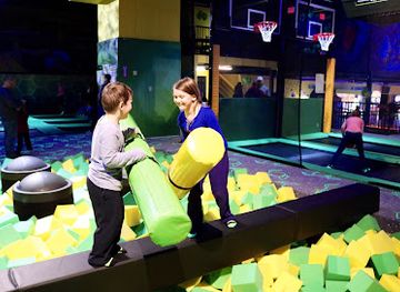 rhode-island/warwick/attraction/launch-trampoline-park-warwick