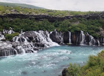 iceland/kerlingarfjoll/attraction/hraunfossar-waterfall