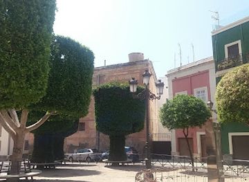 spain/almeria/attraction/plaza-campoamor