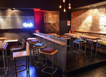 romania/bucharest/attraction/times-cocktail-bar