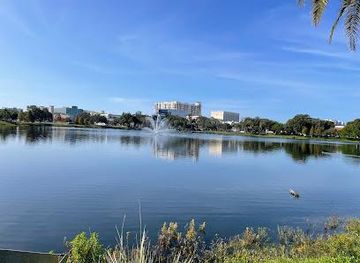 florida/tampa/attraction/mirror-lake