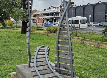 australia/great-southern/attraction/great-southern-line-anzac-story-sculpture