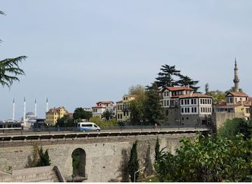 turkiye/trabzon/attraction/kanuni-evi