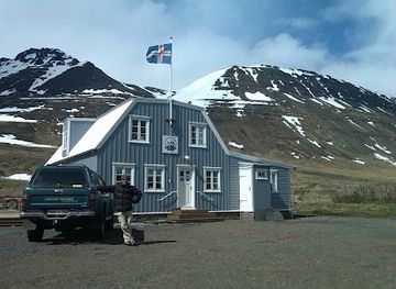iceland/east-fjords/attraction/arctic-fox-centre