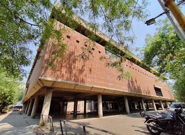 india/ahmedabad/attraction/city-museum-ahmedabad