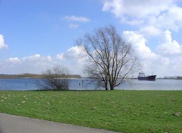 netherlands/delft/attraction/jachthaven-rhoon