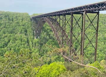 west-virginia/new-river-gorge-national-park-and-preserve/attraction/canyon-rim-visitor-center