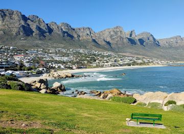 south-africa/cape-town/camps-bay/attraction/camps-bay-beach-and-table-mountain-view-point