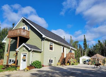 canada/gros-morne-national-park/attraction/upper-humber-settlement