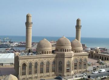 azerbaijan/sumqayit/attraction/bibiheybat-mosque