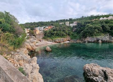 montenegro/zeta-plain/attraction/hladna-uvala