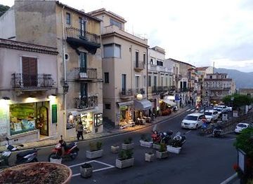italy/taormina/attraction/viale-s-pancrazio