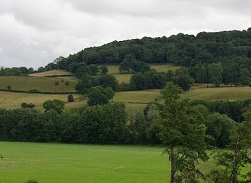 united-kingdom/derbyshire/attraction/the-hidden-druids-caves
