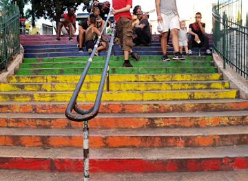 france/marseille/le-cours-julien/attraction/escaliers-du-cours-julien