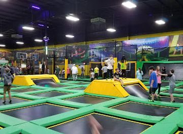 alabama/prattville/attraction/launch-trampoline-park-prattville