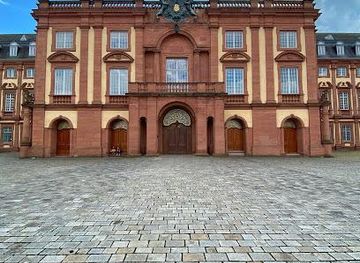 germany/heidelberg/attraction/mannheim-baroque-palace