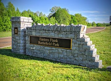 tennessee/franklin/attraction/eastern-flank-battle-field-park