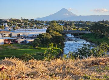 new-zealand/new-plymouth/attraction/clemow-road-viewpoint