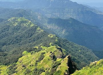 india/mahabaleshwar/attraction/valley-view-point-krushna-river-view-point