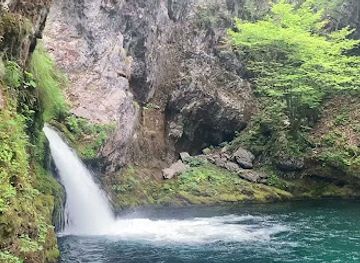 albania/theth-national-park/attraction/theth-valley