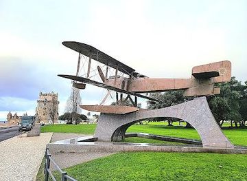portugal/sintra/attraction/lusitania-monument-to-gago-coutinho-sacadura-cabral