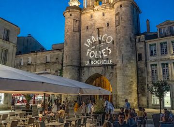 france/la-rochelle/grosse-horloge/attraction/big-clock-gate
