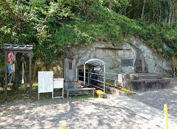 japan/chikugo/attraction/mukyudou-air-raid-shelter