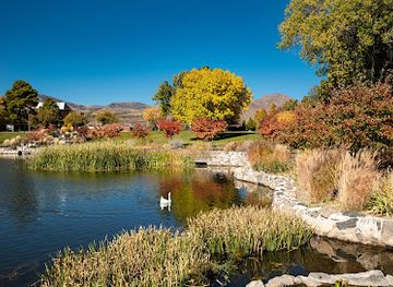 new-mexico/bandelier-national-monument/attraction/ashley-pond