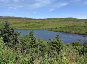 united-kingdom/isle-of-mull/attraction/loch-torr-wildlife-hide