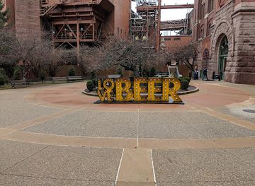 missouri/st-louis/attraction/anheuser-busch-st-louis-brewery