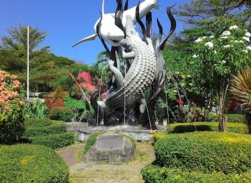 indonesia/surabaya/attraction/suro-and-boyo-statue