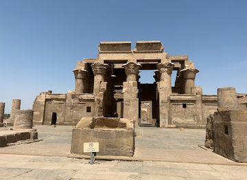 egypt/aswan/attraction/tempio-di-filae