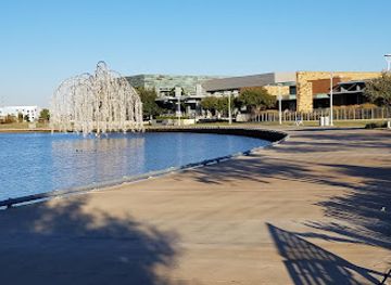 illinois/grand-prairie/attraction/epiccentral