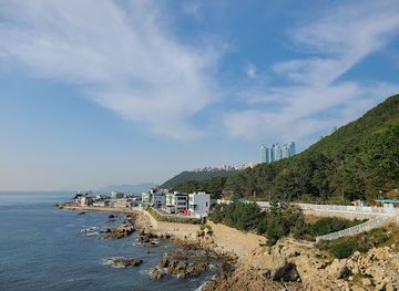 south-korea/busan-beaches/attraction/cheongsapo
