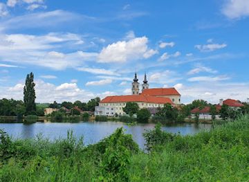 slovakia/zahorie/attraction/putnicka-bazilika-sedembolestnej-panny-marie