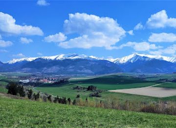 slovakia/liptov/attraction/haj-nicovo-vojnovy-pamatnik-a-cintorin