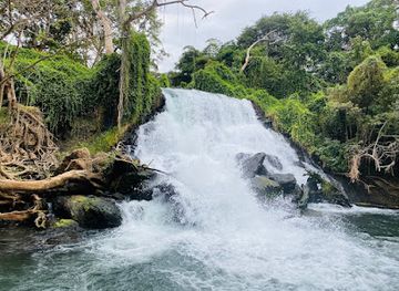 tanzania/kilimanjaro-region/attraction/waterfall