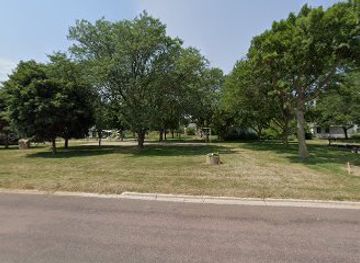 iowa/lake-okoboji/attraction/buchanan-park