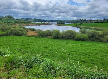 ireland/county-monaghan/attraction/tullyharnett-viewpoint