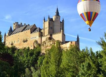 spain/segovia/attraction/siempre-en-las-nubes-viajes-en-globo