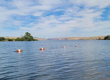 oregon/umatilla-county/attraction/warehouse-beach