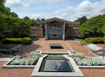 virginia/williamsburg/attraction/colonial-williamsburg-visitor-center
