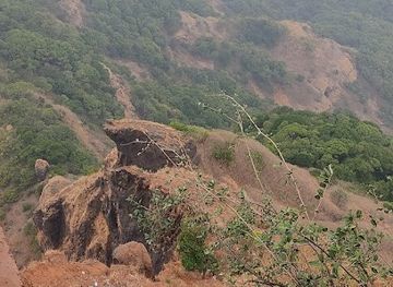 india/mahabaleshwar/attraction/water-fall-point