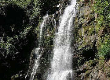 kenya/kilimanjaro-region/attraction/ndoro-waterfalls