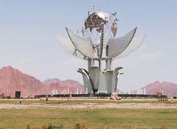 egypt/mount-sinai/attraction/peace-square