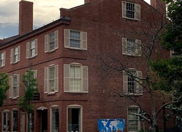 massachusetts/salem/attraction/count-orlok-s-nightmare-gallery-monster-museum