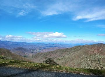 north-carolina/blue-ridge-mountains/attraction/big-ridge-overlook