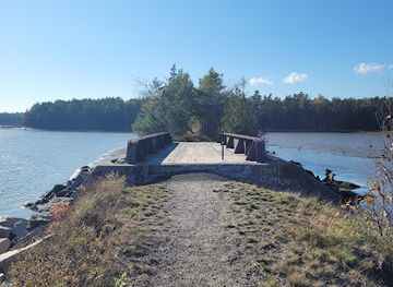 maine/hancock-county/attraction/old-pond-railway-trail